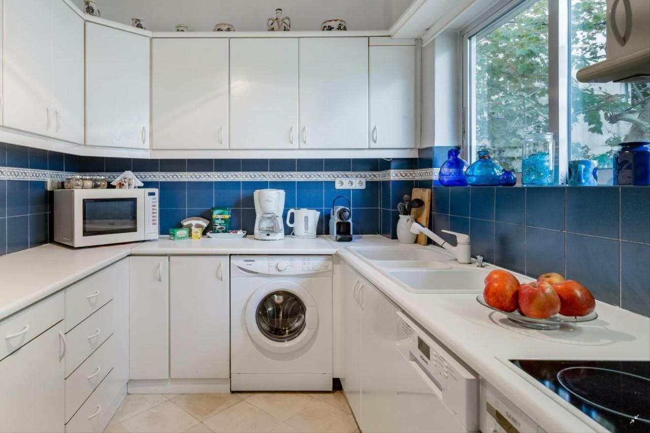 Athenian Riviera Beach Apartment エクステリア 写真